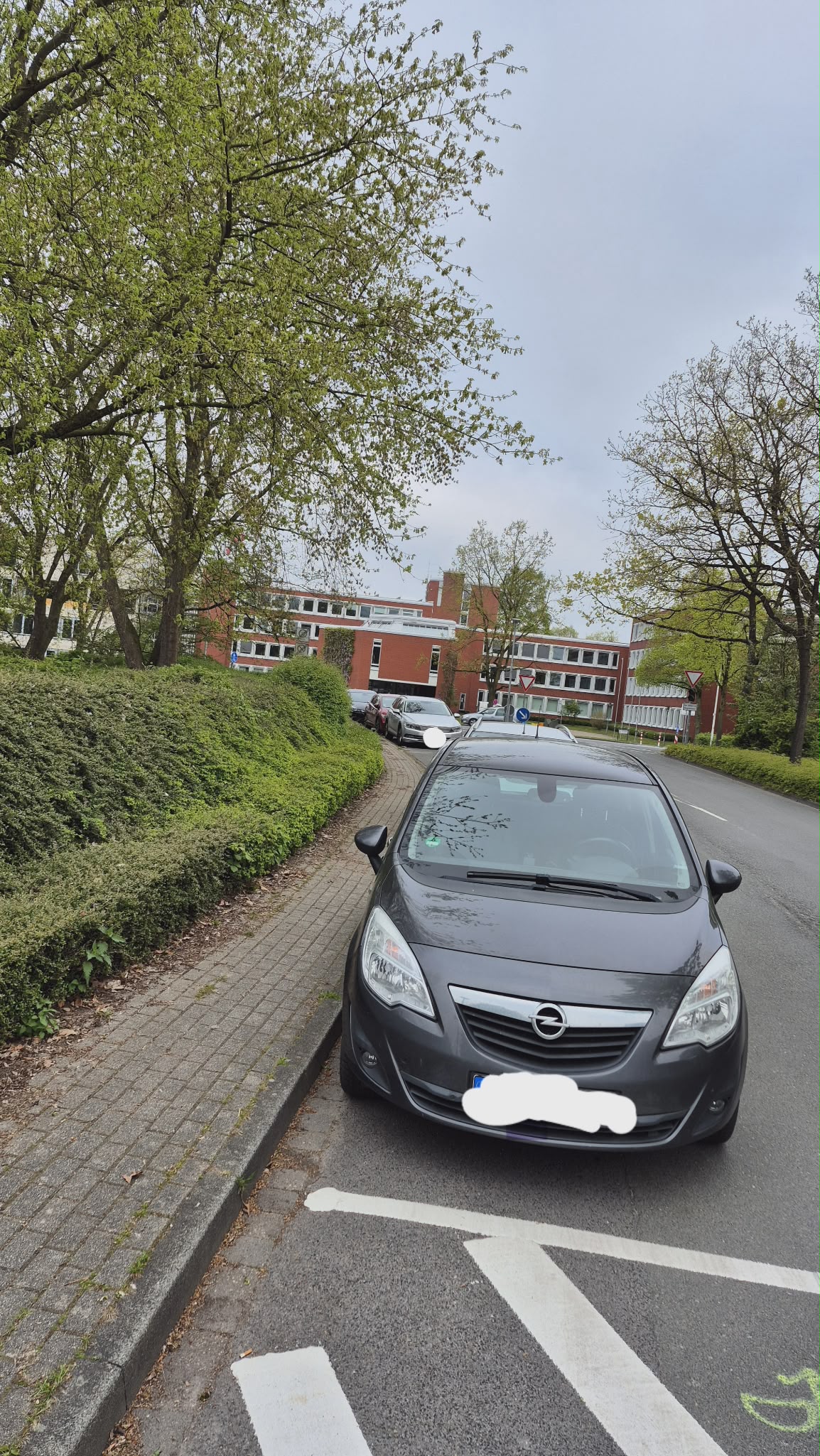 morgens 8.15 Uhr am Kreisparkhaus